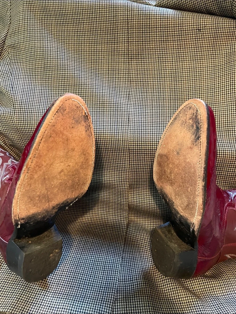 Men’s Eel Skin Burgundy Western Cowboy Boots - Classic Embroidered size 9 D